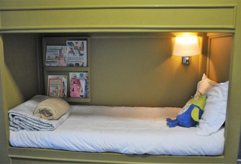 Люкс Семейный 2 Спальни, Boord Guest House