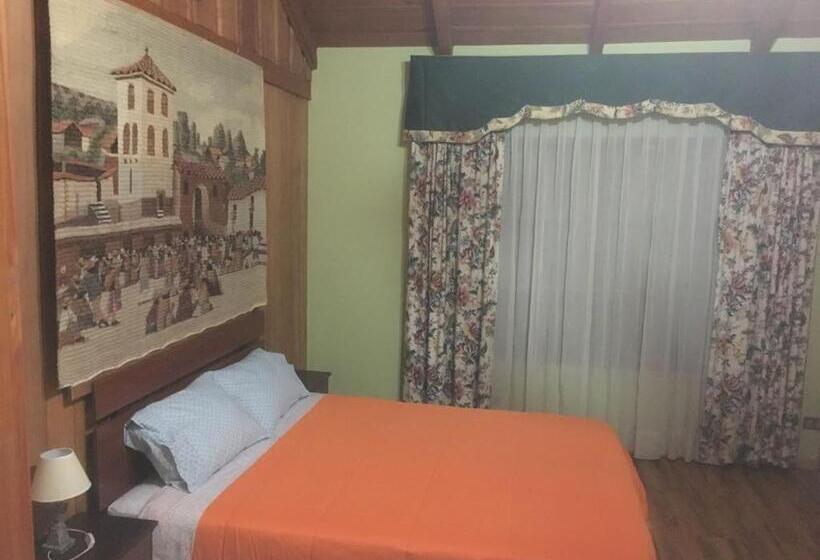 스탠다드 룸, Hostal Kutralwe