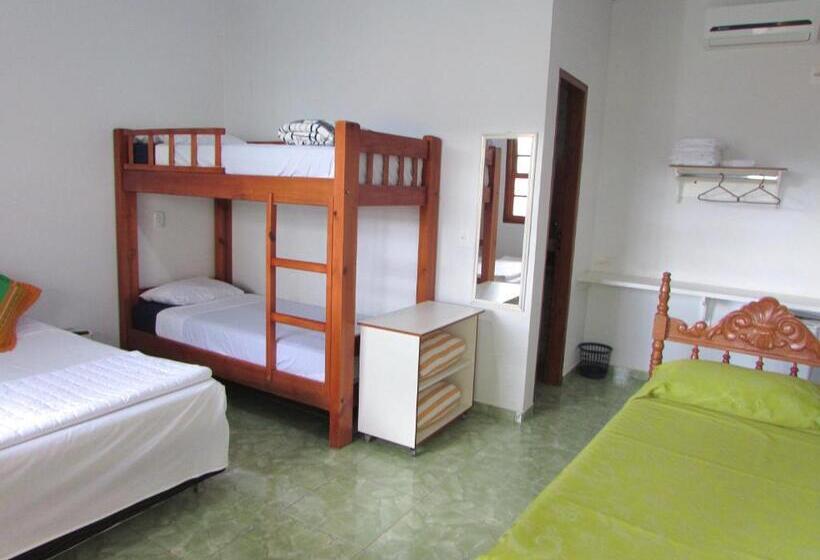Standard Quadruple Room, Pousada Tia Ilda