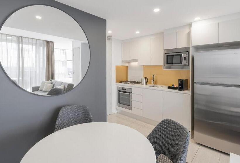 Студия Стандарт, Meriton Suites Zetland