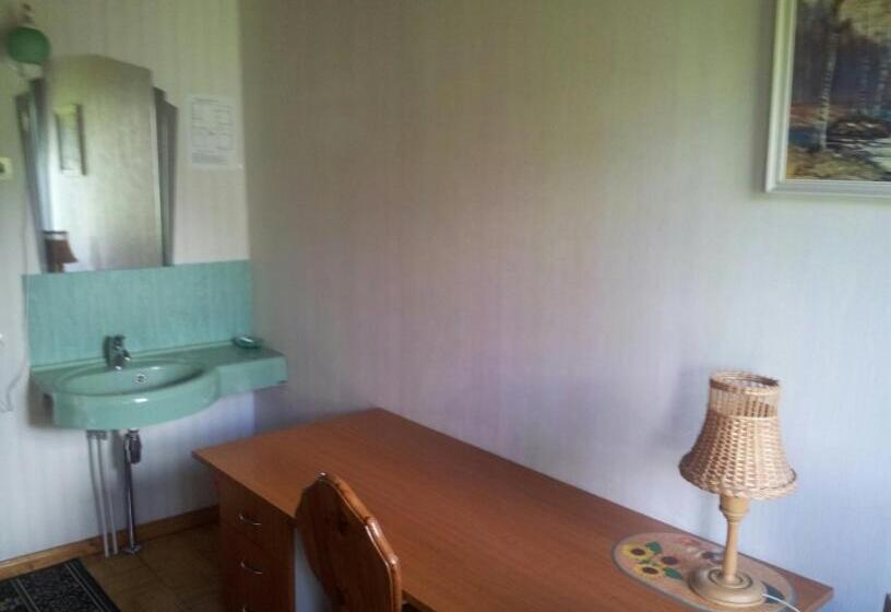 اتاق استاندارد یک نفره, Eha Suija Home Accommodation