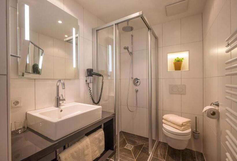 Номер Стандарт с Балконом, Gästehaus Rauch
