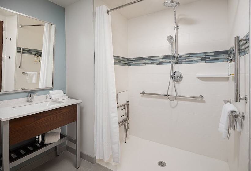 适合残疾人士使用的套间, Even Hotel Alpharetta   Avalon Area, An Ihg