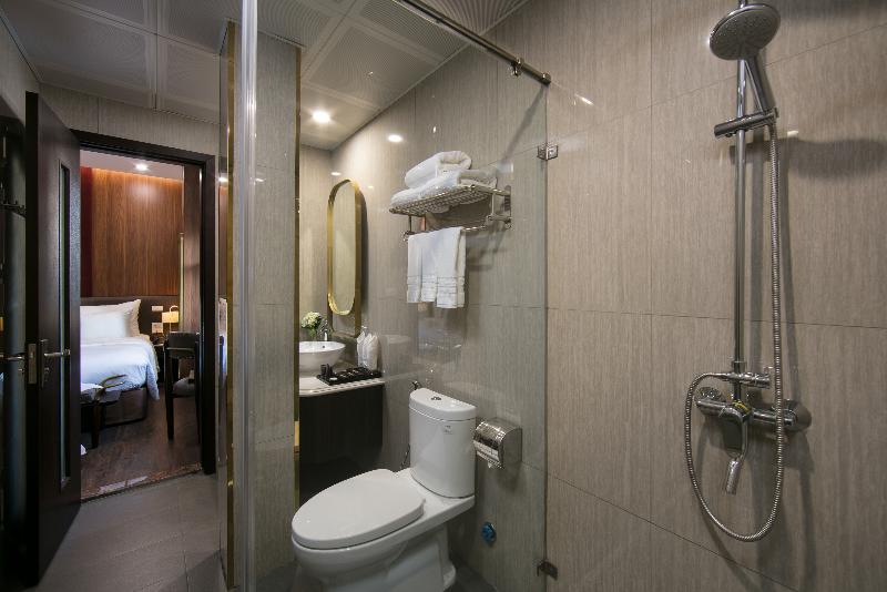 اتاق لوکس سه تخته, Hanoi L Heritage Diamond Hotel & Spa
