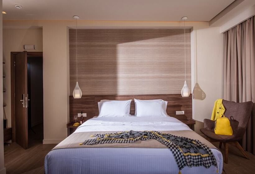 Номер Deluxe Вид на Город, Metropole Urban