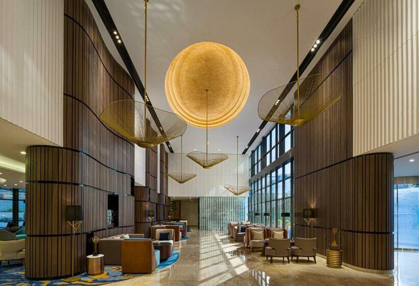 Номер Superior, Millennium Place Dubai Marina
