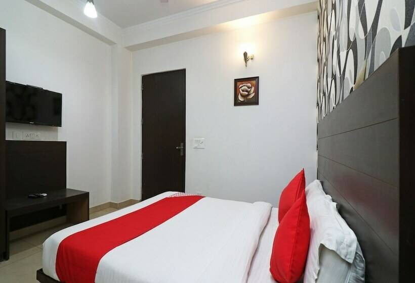 标准间, Silver Star By Oyo Rooms