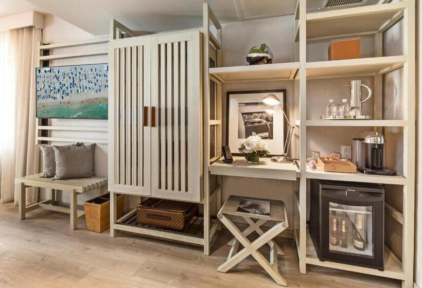 带大床的豪华间, Lennox Miami Beach