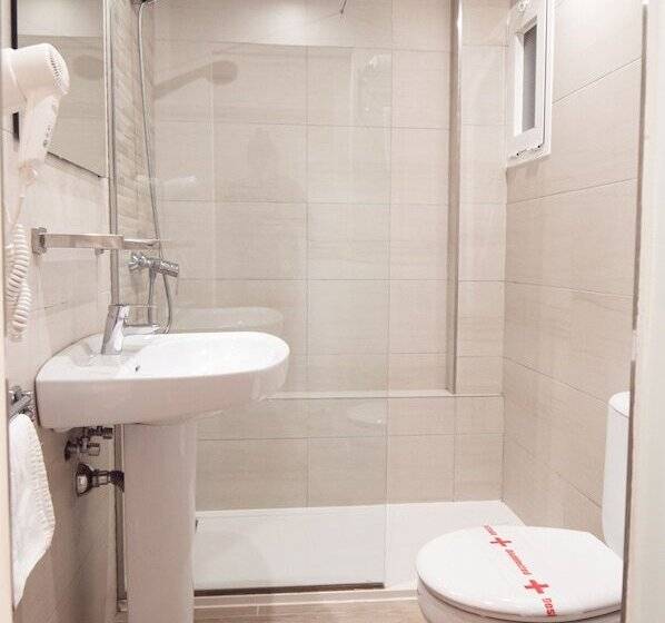 스탠다드 룸 풀장 전망, Seramar Hotel Luna Park Adults Only