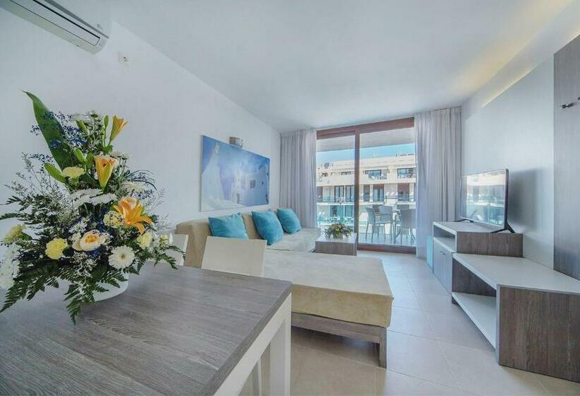شقة دور أخير غرفتين نوم, Aparthotel Ferrer Skyline