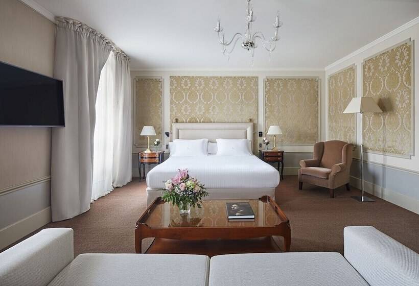 Полулюкс, El Palace Barcelona