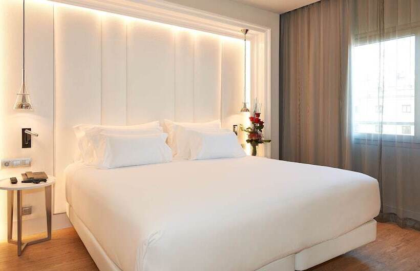 Superior Room with Terrace, NH Collection Barcelona Gran Hotel Calderon