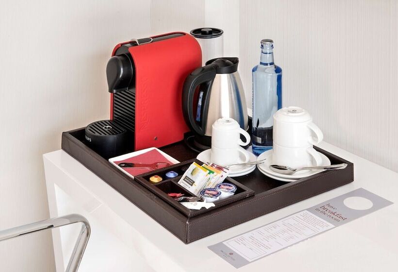 Люкс с Террасой, NH Collection Barcelona Gran Hotel Calderon
