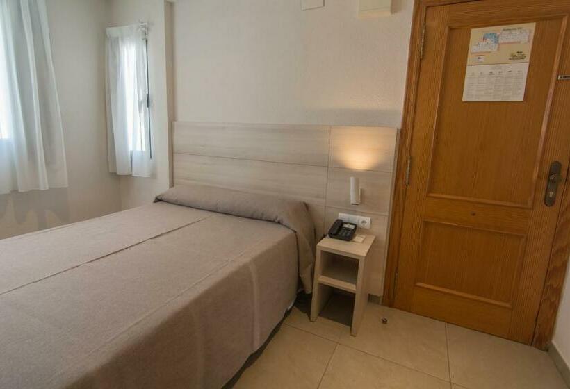 Quarto Estandar Interior, San Luis