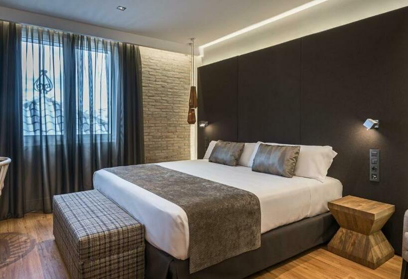 Superior Room with Terrace, Catalonia Gran Via Madrid