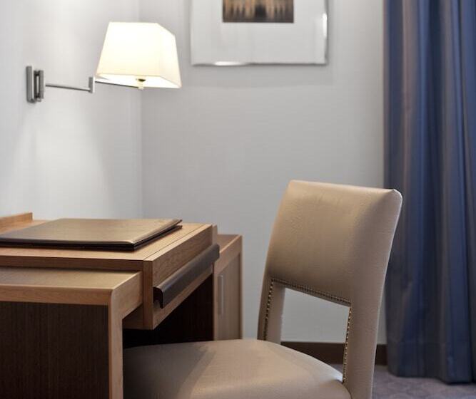 اتاق استاندارد, Claridge Madrid