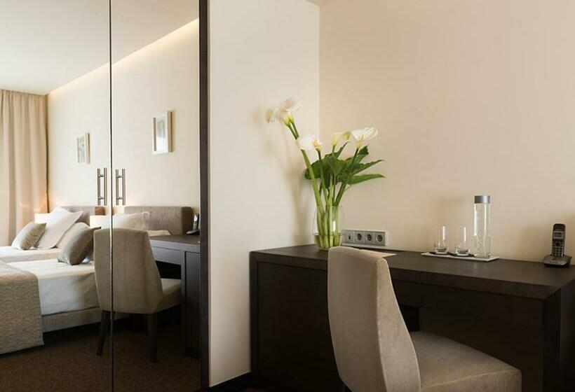 패밀리 룸, Cosmopolita Hotel Boutique & Spa