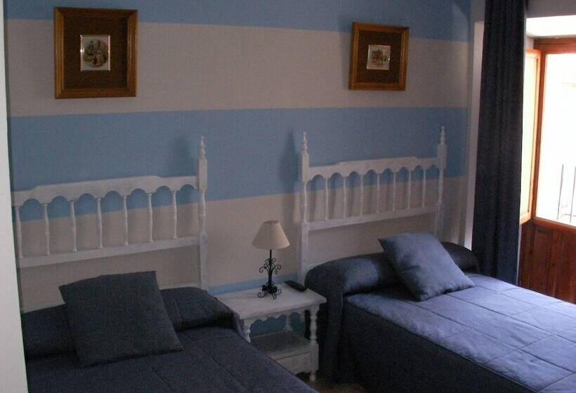 Номер Стандарт, Hostal Trujillo