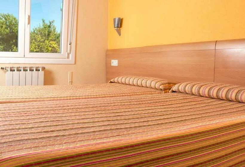 Quarto Estandar, Pension Europa