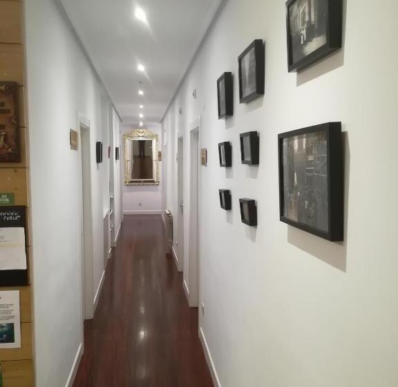 Standart Oda, Pension La Perla