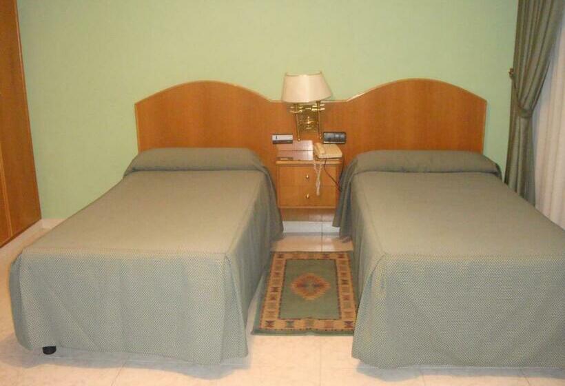 اتاق استاندارد, Hostal Serpol