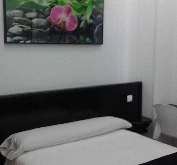 Habitación Estándar Individual, Hostal Buenos Aires