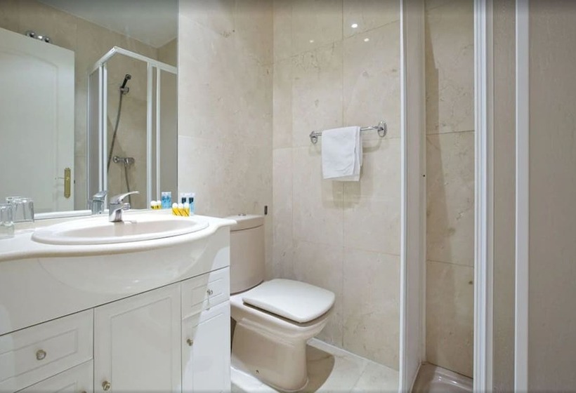 اتاق استاندارد, Hostal Castilla Ii Puerta Del Sol