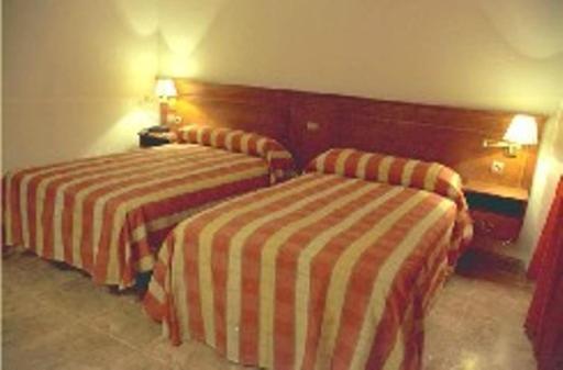 스탠다드 트리플 룸, Gran Hostal El Chiscón