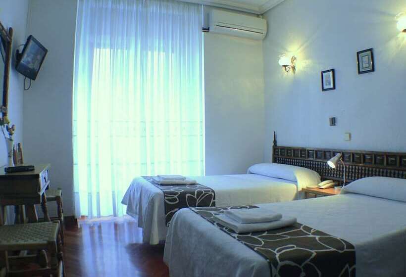 اتاق عادی, Hostal Esmeralda