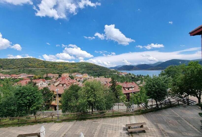 Номер Стандарт с Террасой, Hostal Sainz