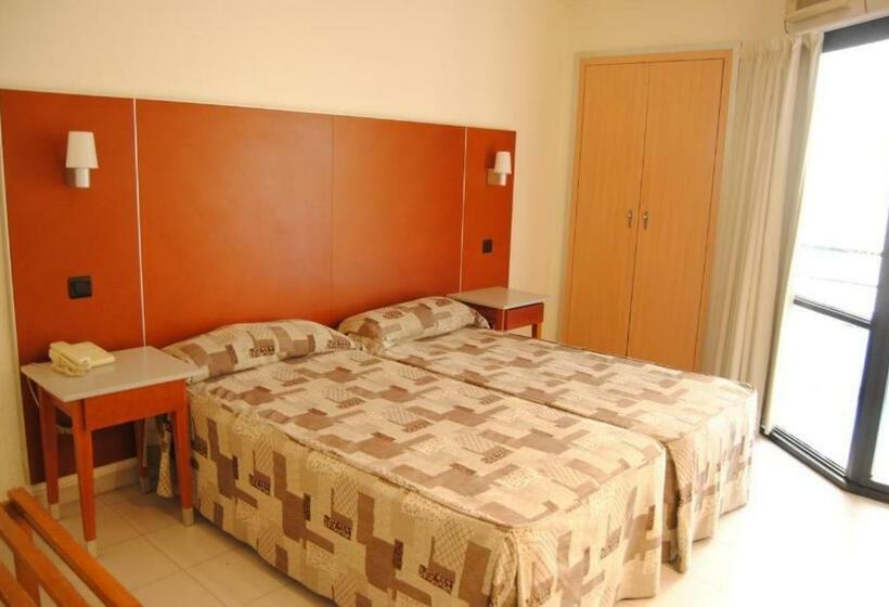 Quarto Estandar Individual, Oasis Plaza