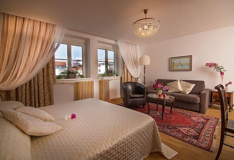 Номер Стандарт Трехместный, Austria Classic Hotel Wolfinger   Hauptplatz