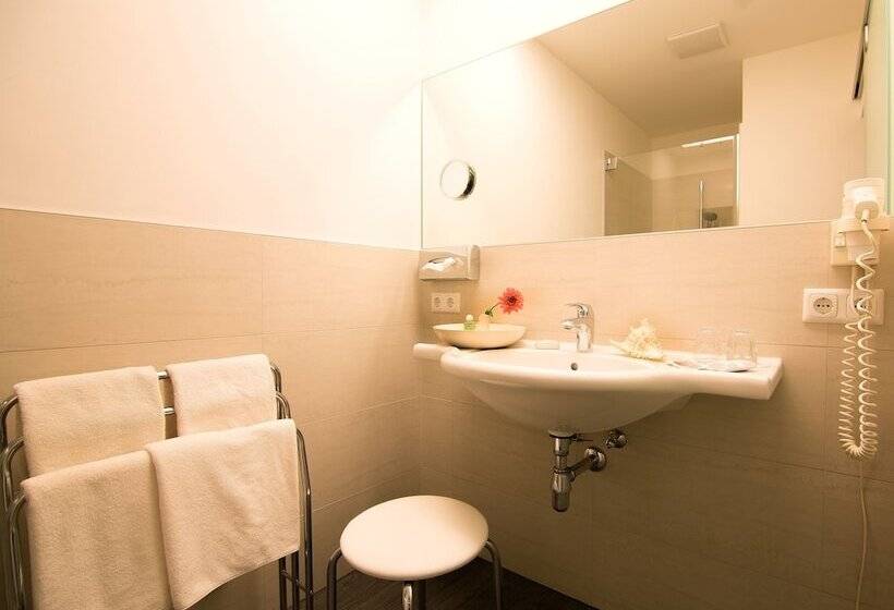 Четырехместный Номер Superior, Austria Classic Hotel Wolfinger   Hauptplatz