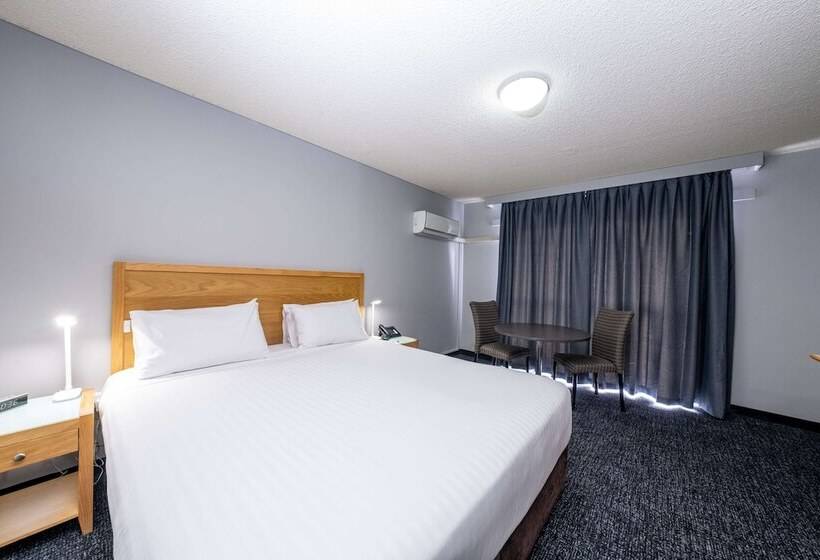 스탠다드 룸 더블 침대, Best Western Hobart