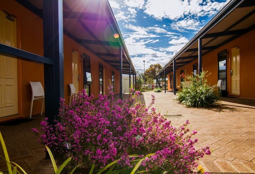 Студия Стандарт, The View On Hannans Kalgoorlie