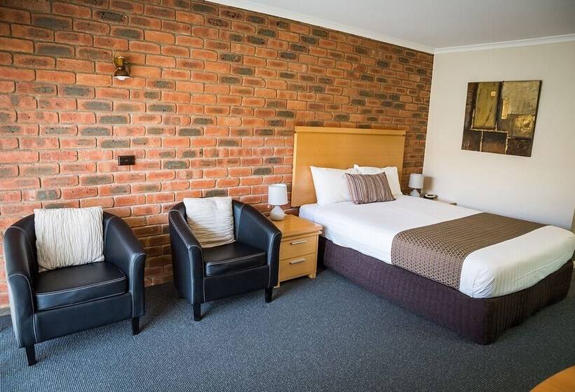 Номер Стандарт, Australian Settlers Motor Inn