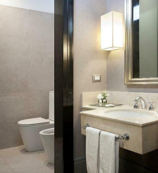 اتاق پریمیوم چهارنفره, Savoy