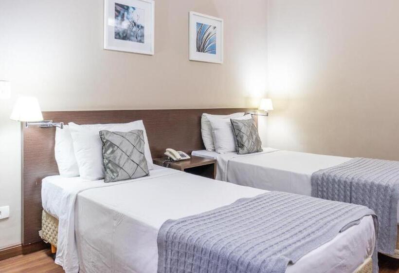 Habitació Quàdruple Estàndard, Gran Villagio Hotel Sp By Castelo Itaipava