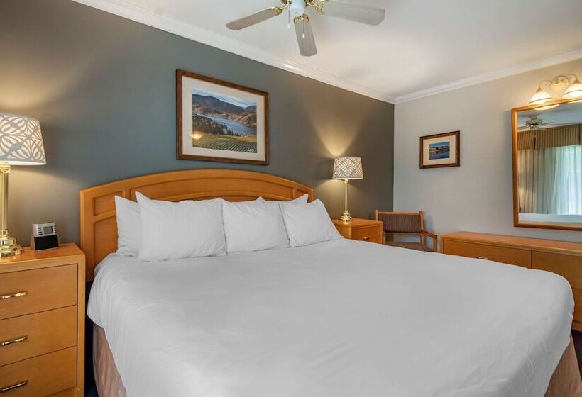 ２ダブルベッドのスタンダードルーム, Best Western Inn At Penticton