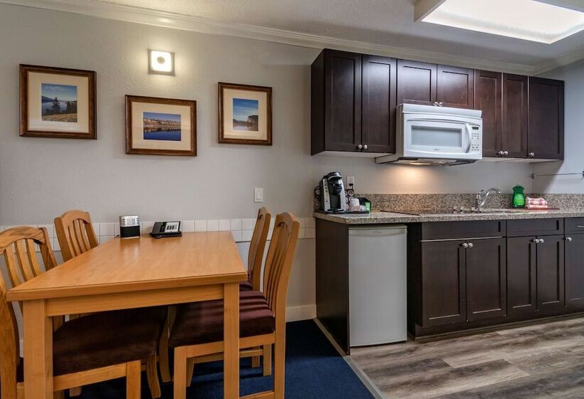 Suite, Best Western Inn At Penticton