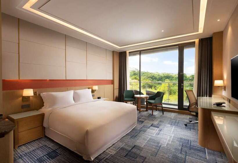 اتاق استاندارد با تخت بزرگ, Hilton Quebec