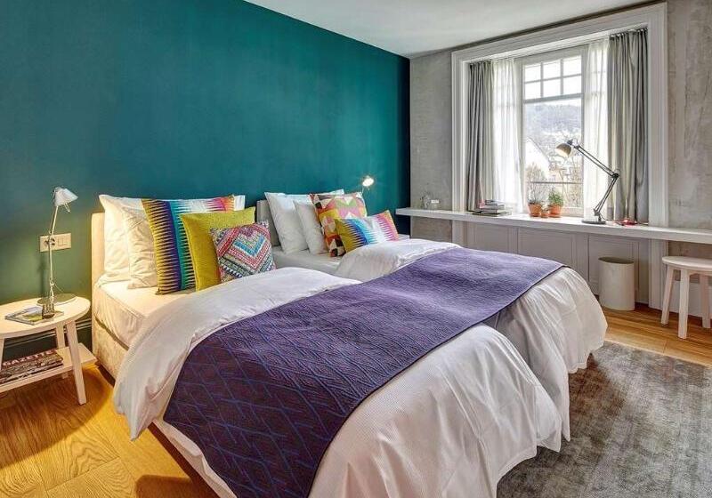 Quarto Estandar, Anker Luzern
