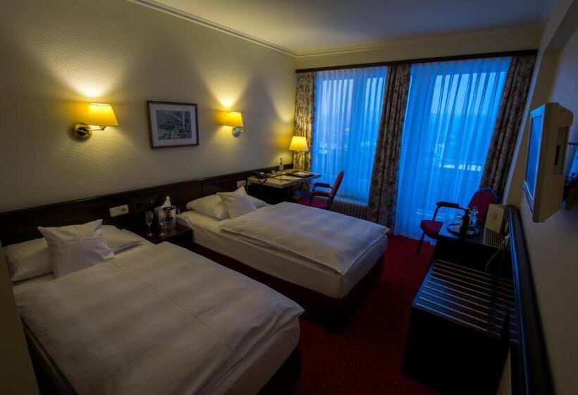 Номер Стандарт, Sachsenwald Hotel Reinbek