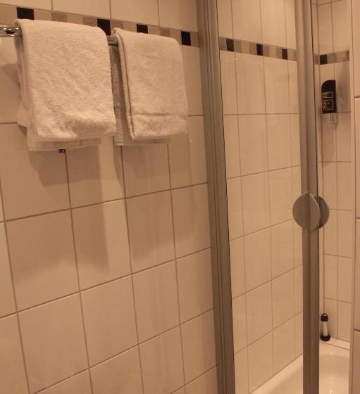 Четырехместный Номер Стандарт, City Hotel Essen