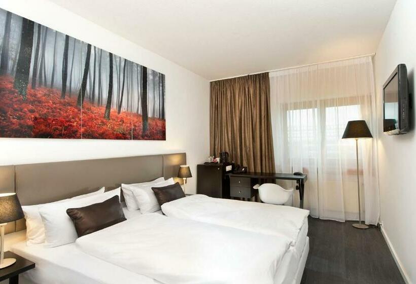 اتاق استاندارد, Wyndham Stuttgart Airport Messe