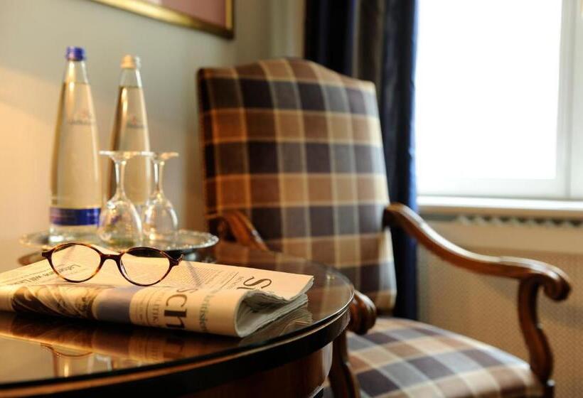 سوییت, Boutique Hotel Splendid