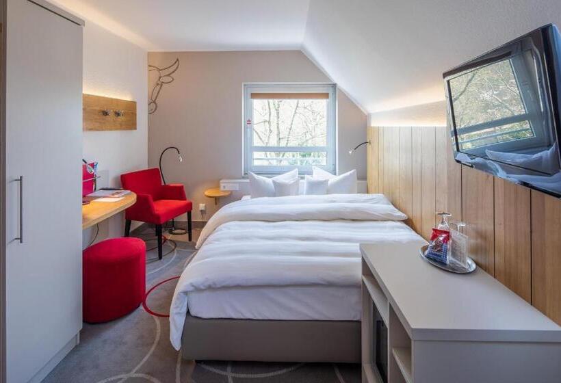 Номер Стандарт, Zum Goldenen Ochsen Am Schlossgarten