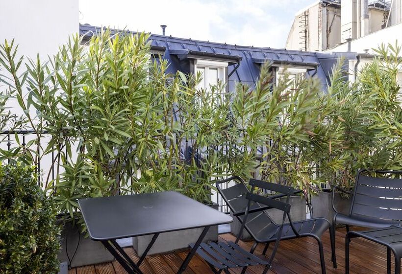 Superior Room with Terrace, Esté