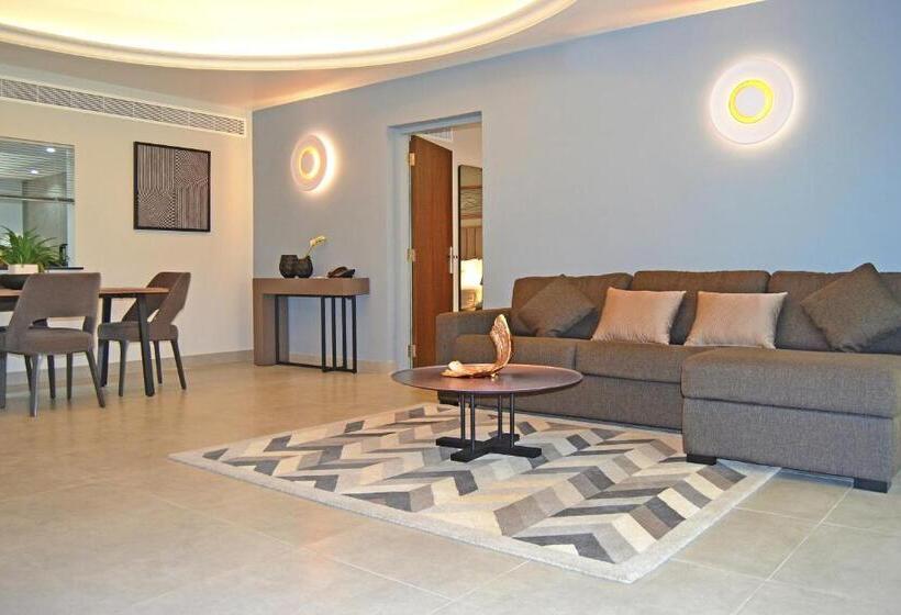 Люкс Мастер, Marbella Resort