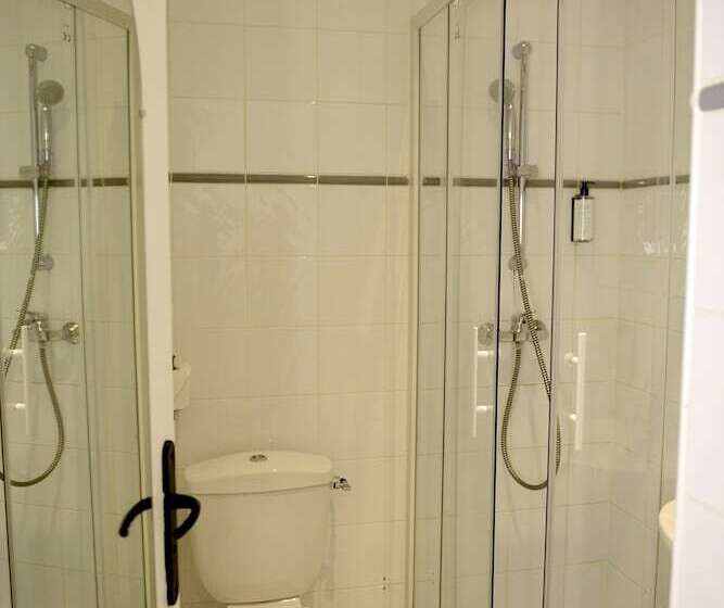 اتاق استاندارد یک نفره, Hôtel Villa Berlioz